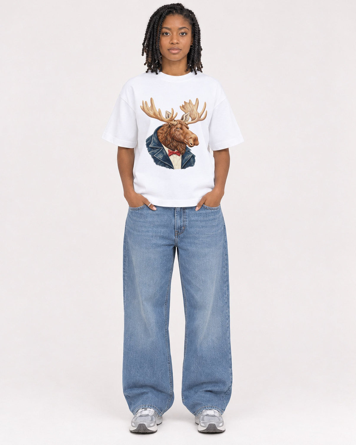 Mockup Boxy Heavyweight Tee White female full-body 15