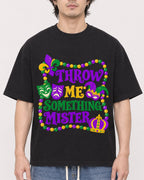 Mockup Boxy Heavyweight Tee Black male close-up 03