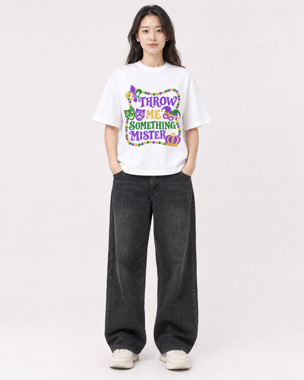 Mockup Boxy Heavyweight Tee White female full-body 03