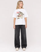 Mockup Boxy Heavyweight Tee White female full-body 08