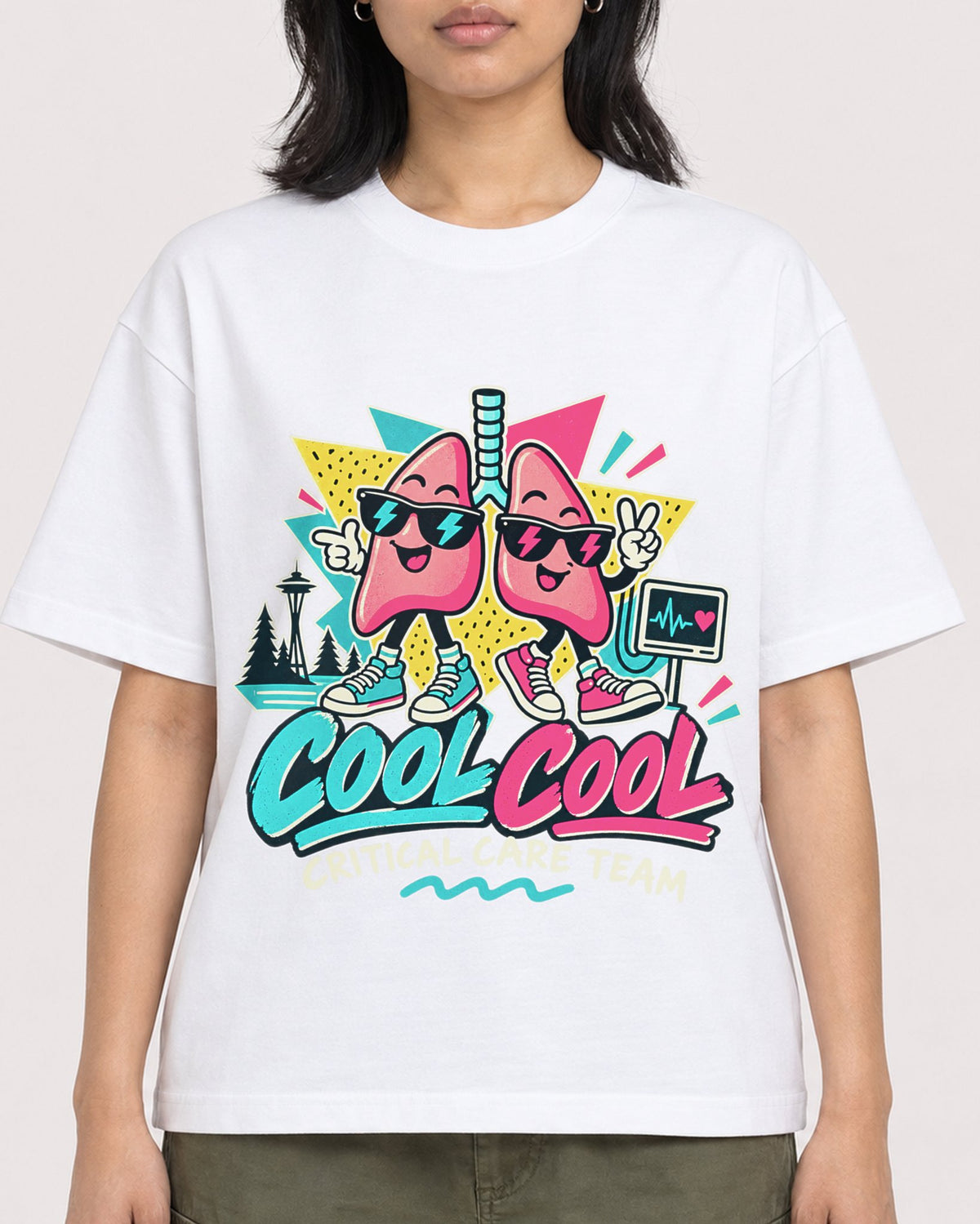 Mockup Boxy Heavyweight Tee White female close-up 22