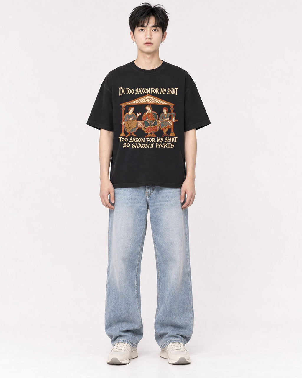 Mockup Boxy Heavyweight Tee Black male full-body 01