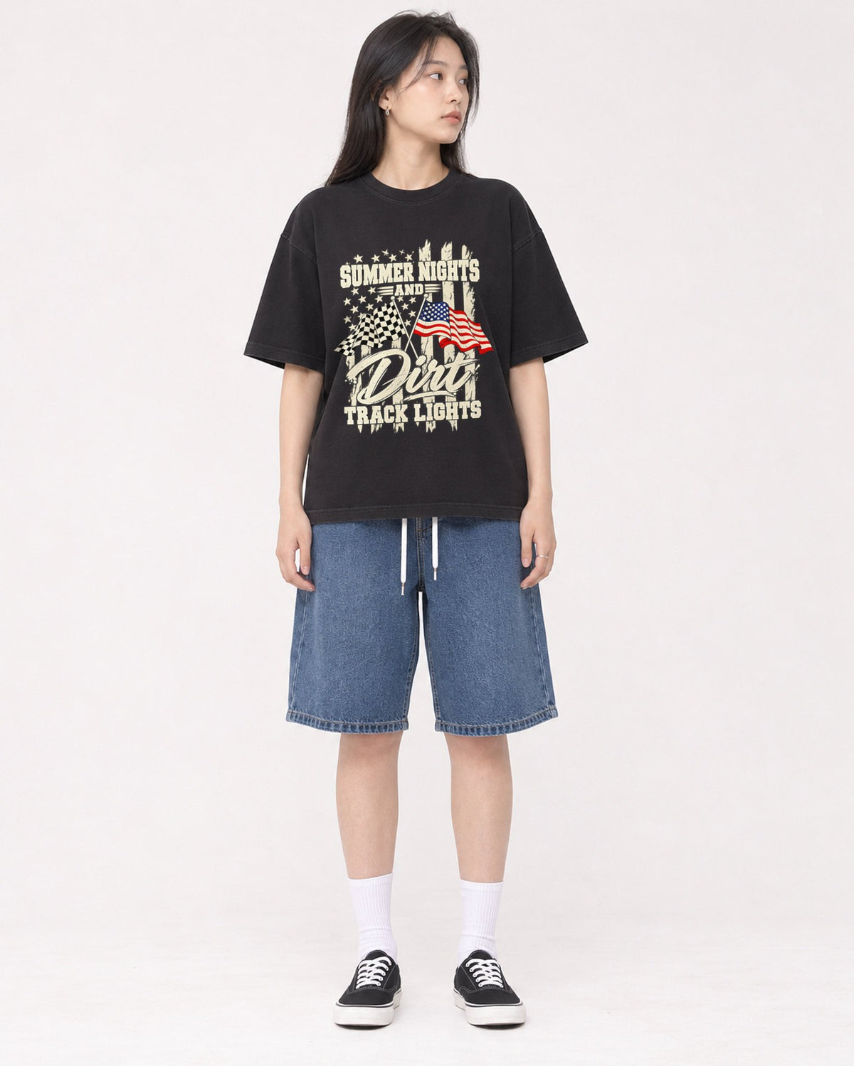 Mockup Boxy Heavyweight Tee Black female full-body 01