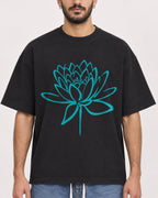Mockup Boxy Heavyweight Tee Black male close-up 07
