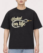 Mockup Boxy Heavyweight Tee Black male close-up 01