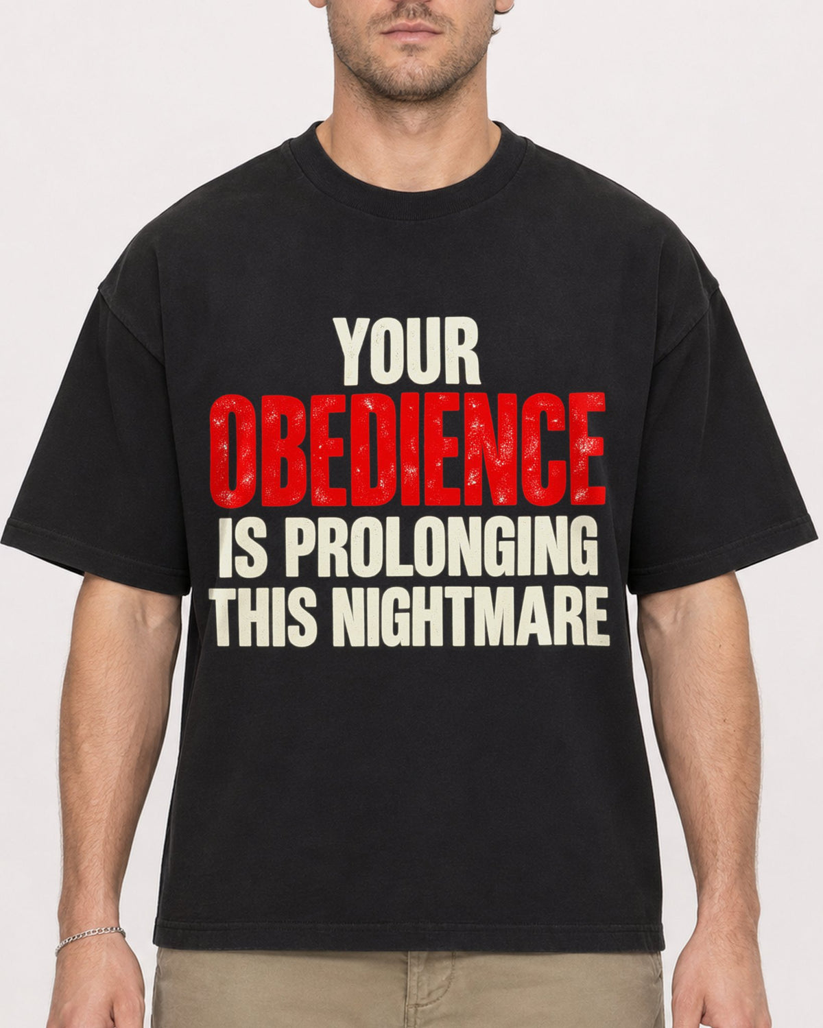 Mockup Boxy Heavyweight Tee Black male close-up 08