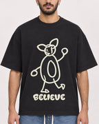Mockup Boxy Heavyweight Tee Black male close-up 07