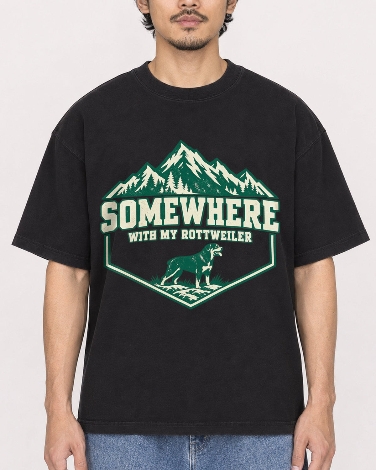 Mockup Boxy Heavyweight Tee Black male close-up 02