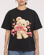 Mockup Boxy Heavyweight Tee Black female close-up 12