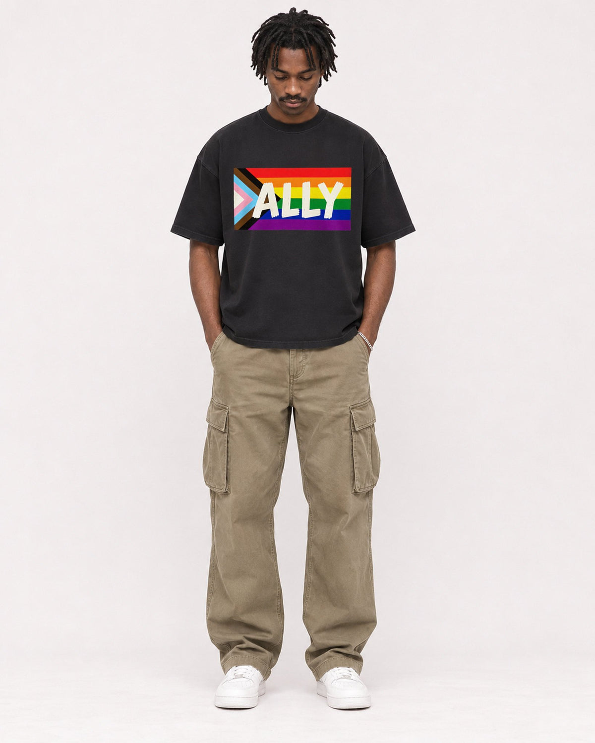 Mockup Boxy Heavyweight Tee Black male full-body 04