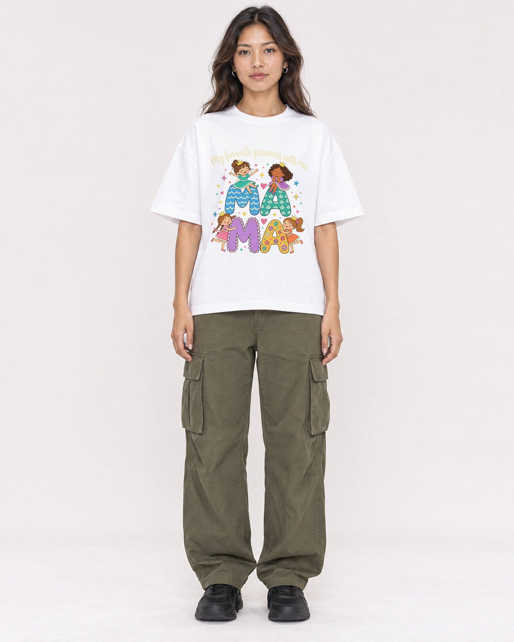 Mockup Boxy Heavyweight Tee White female full-body 02