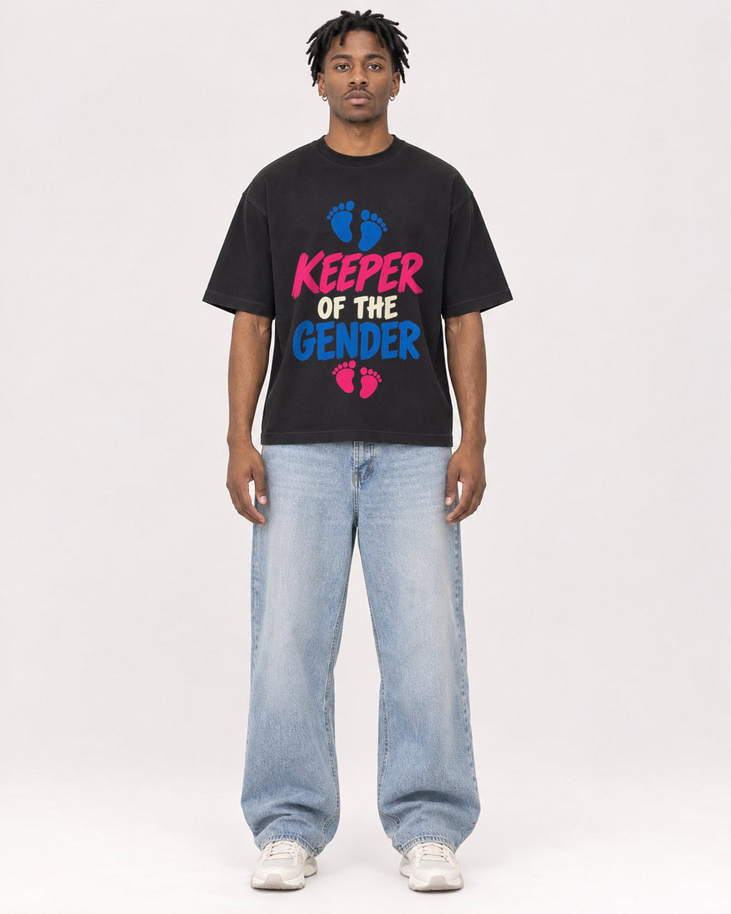 Mockup Boxy Heavyweight Tee Black male full-body 05