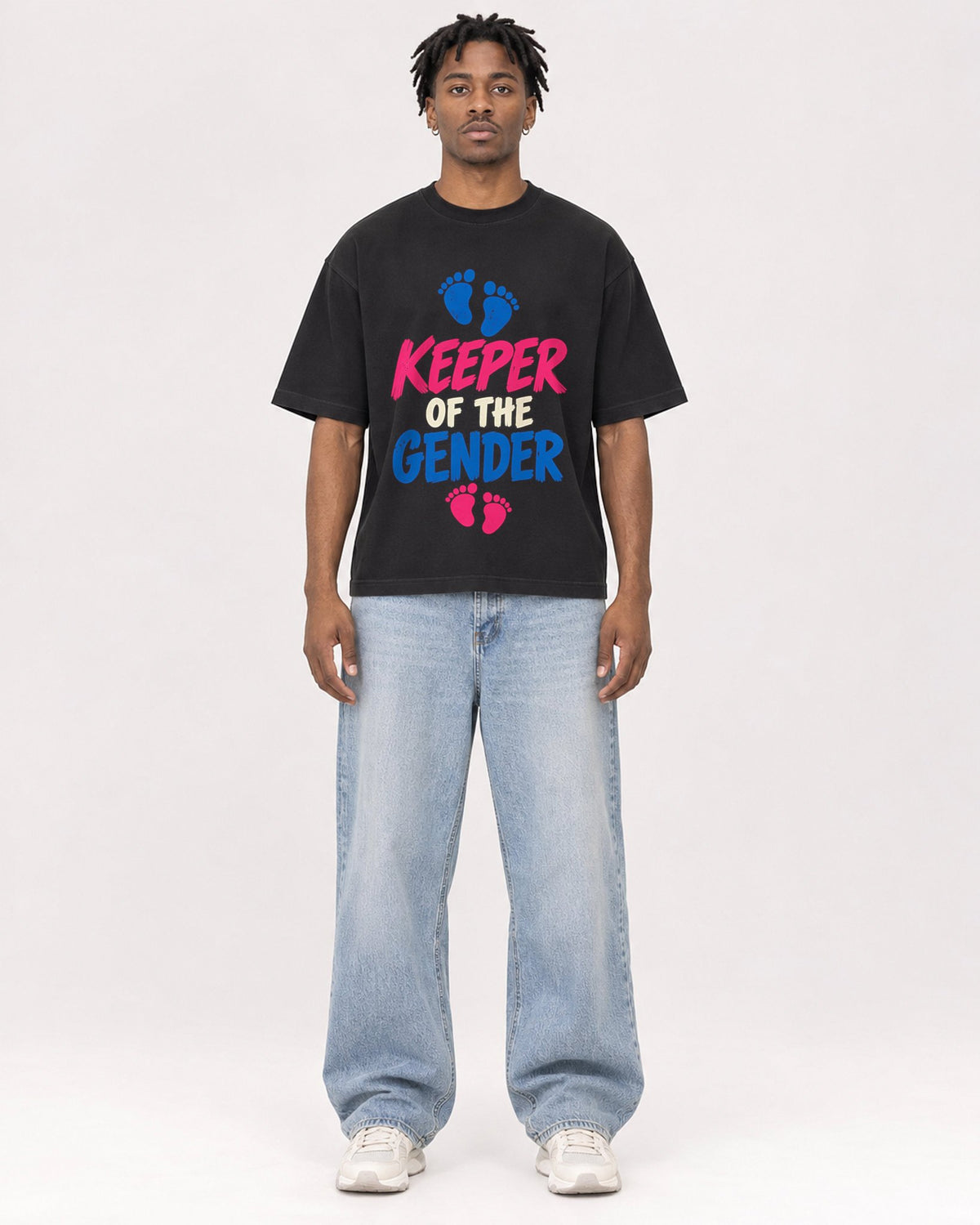 Mockup Boxy Heavyweight Tee Black male full-body 05