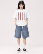 Mockup Boxy Heavyweight Tee White female full-body 01