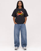Mockup Boxy Heavyweight Tee Black female full-body 04