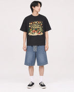 Mockup Boxy Heavyweight Tee Black male full-body 11