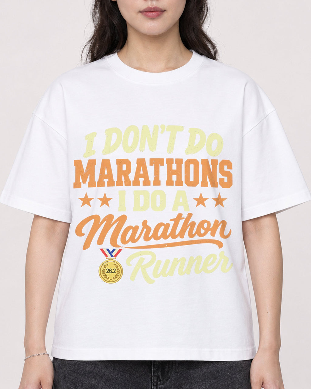 Mockup Boxy Heavyweight Tee White female close-up 03