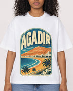 Mockup Boxy Heavyweight Tee White female close-up 05