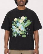Mockup Boxy Heavyweight Tee Black male close-up 04