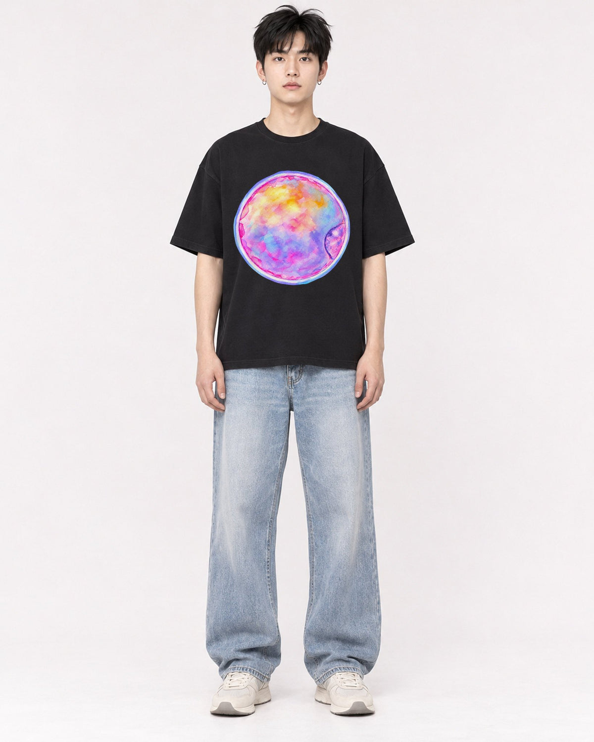 Mockup Boxy Heavyweight Tee Black male full-body 01