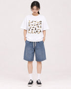 Mockup Boxy Heavyweight Tee White female full-body 21
