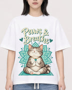 Mockup Boxy Heavyweight Tee White female close-up 31