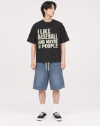 Mockup Boxy Heavyweight Tee Black male full-body 11