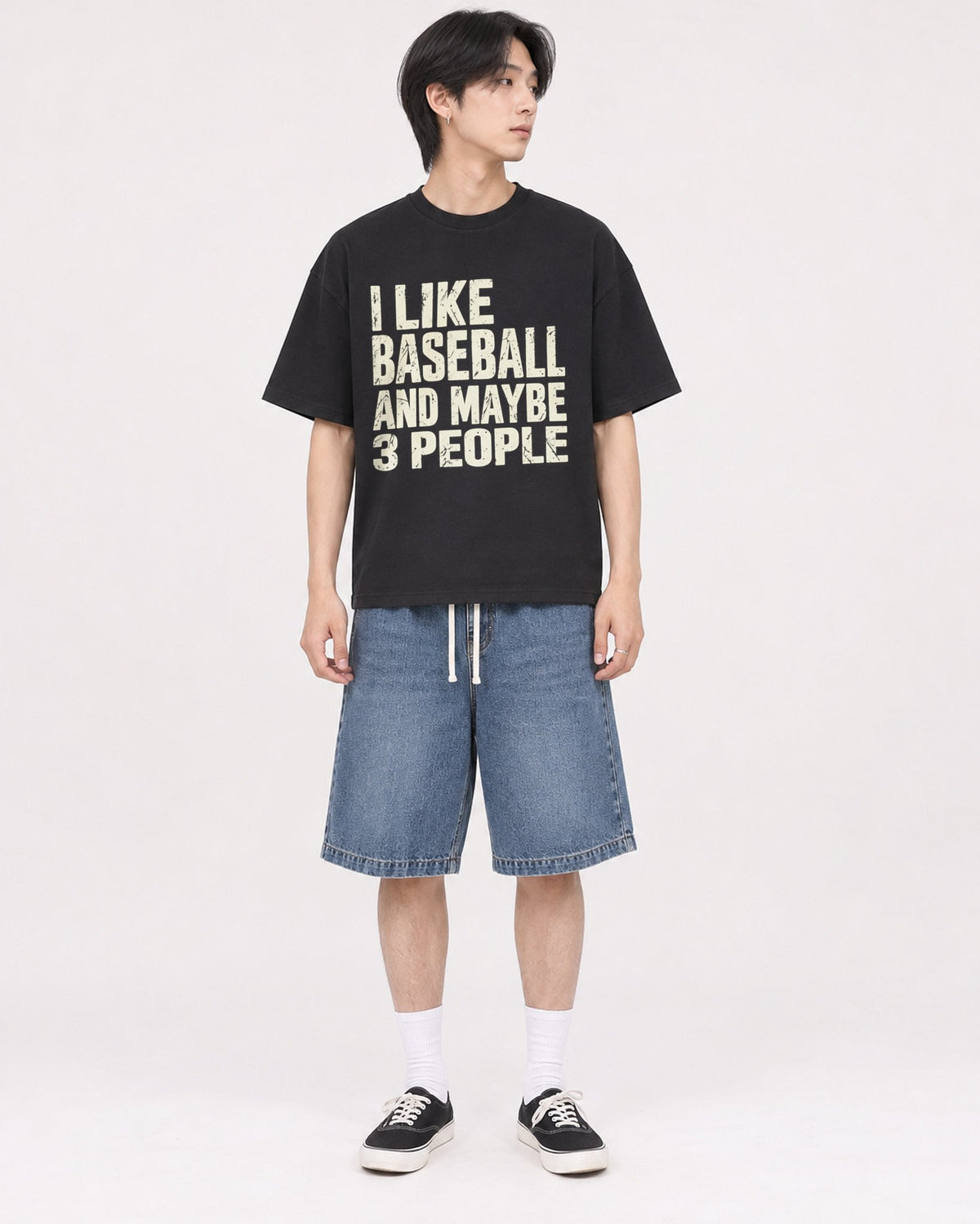Mockup Boxy Heavyweight Tee Black male full-body 11