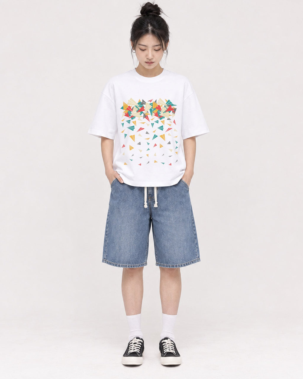 Mockup Boxy Heavyweight Tee White female full-body 41