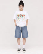 Mockup Boxy Heavyweight Tee White female full-body 41