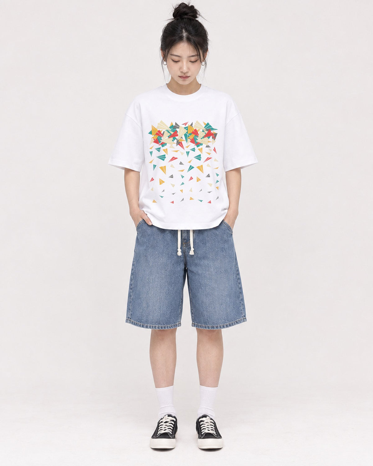 Mockup Boxy Heavyweight Tee White female full-body 41