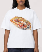 Mockup Boxy Heavyweight Tee White female close-up 04