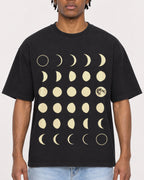Mockup Boxy Heavyweight Tee Black male close-up 05