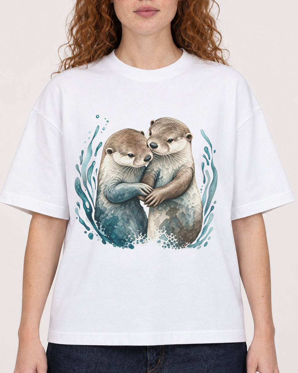 Mockup Boxy Heavyweight Tee White female close-up 09