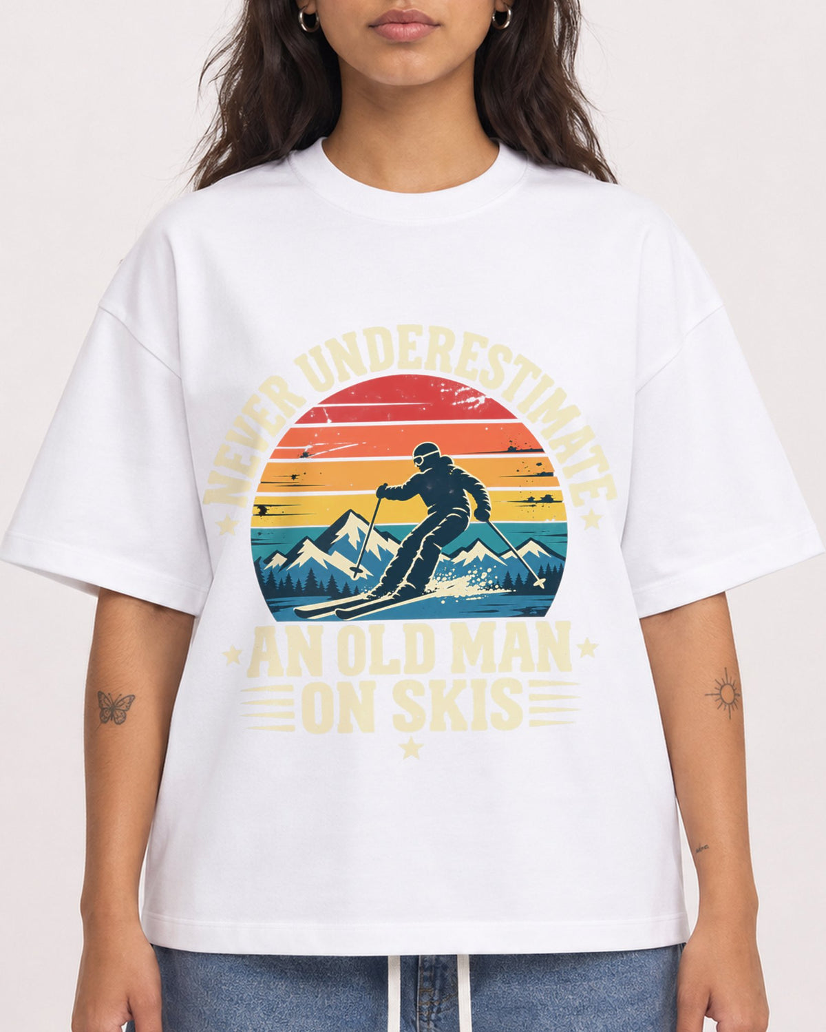Mockup Boxy Heavyweight Tee White female close-up 06