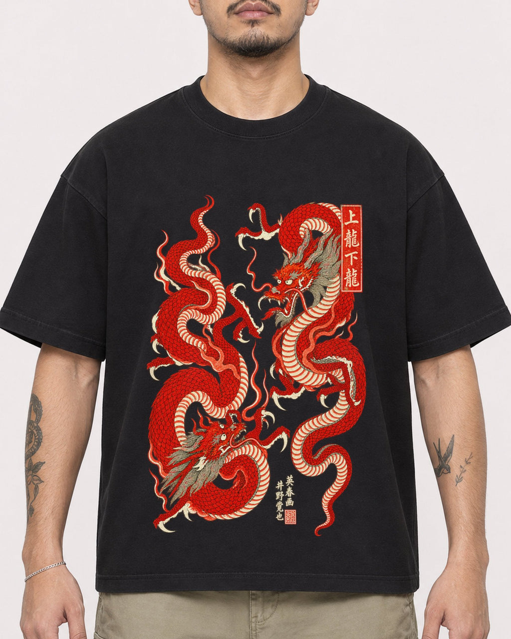 Mockup Boxy Heavyweight Tee Black male close-up 12