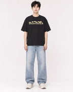 Mockup Boxy Heavyweight Tee Black male full-body 01