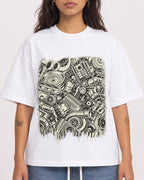 Mockup Boxy Heavyweight Tee White female close-up 06