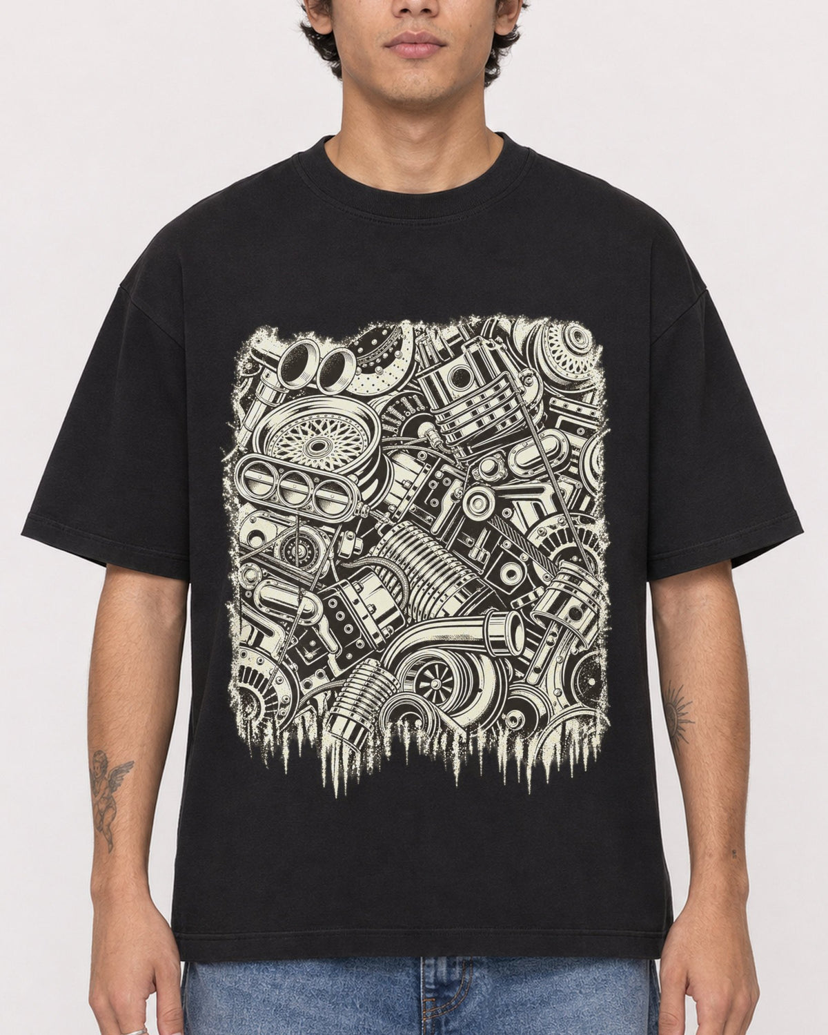 Mockup Boxy Heavyweight Tee Black male close-up 06