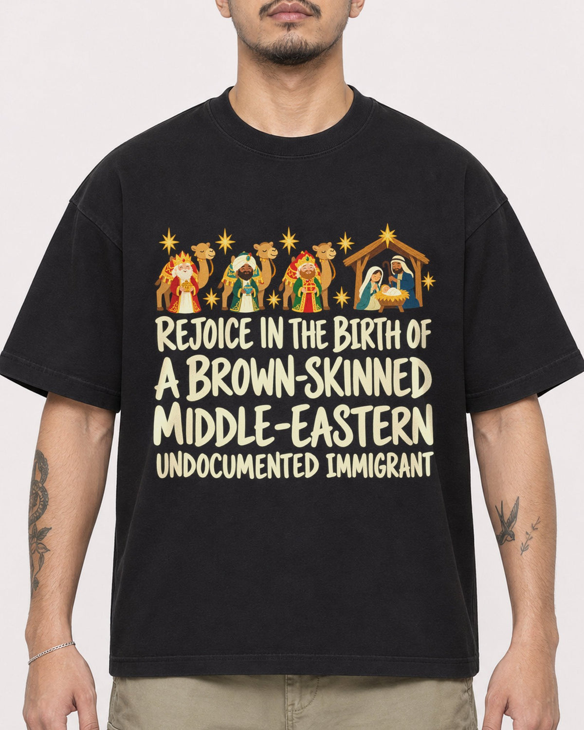 Mockup Boxy Heavyweight Tee Black male close-up 12