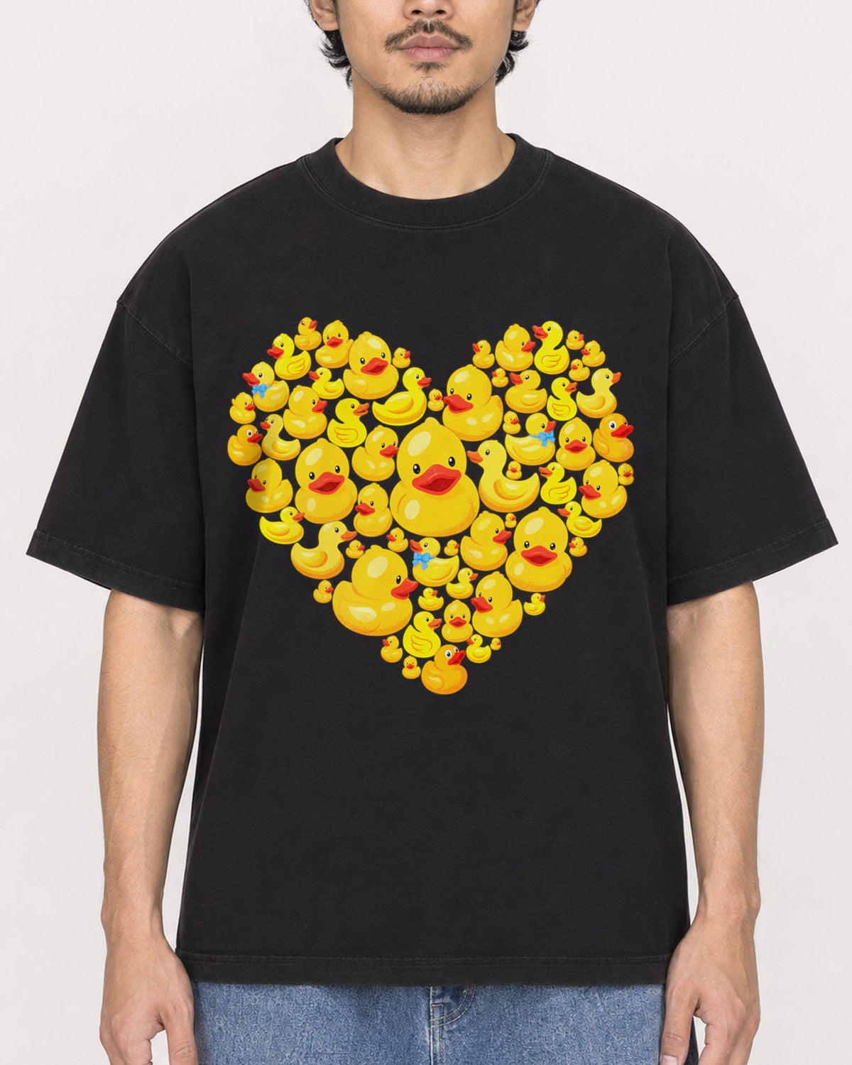 Mockup Boxy Heavyweight Tee Black male close-up 02