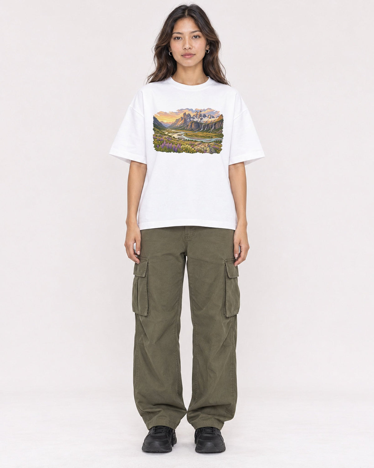 Mockup Boxy Heavyweight Tee White female full-body 02