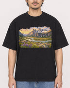 Mockup Boxy Heavyweight Tee Black male close-up 02
