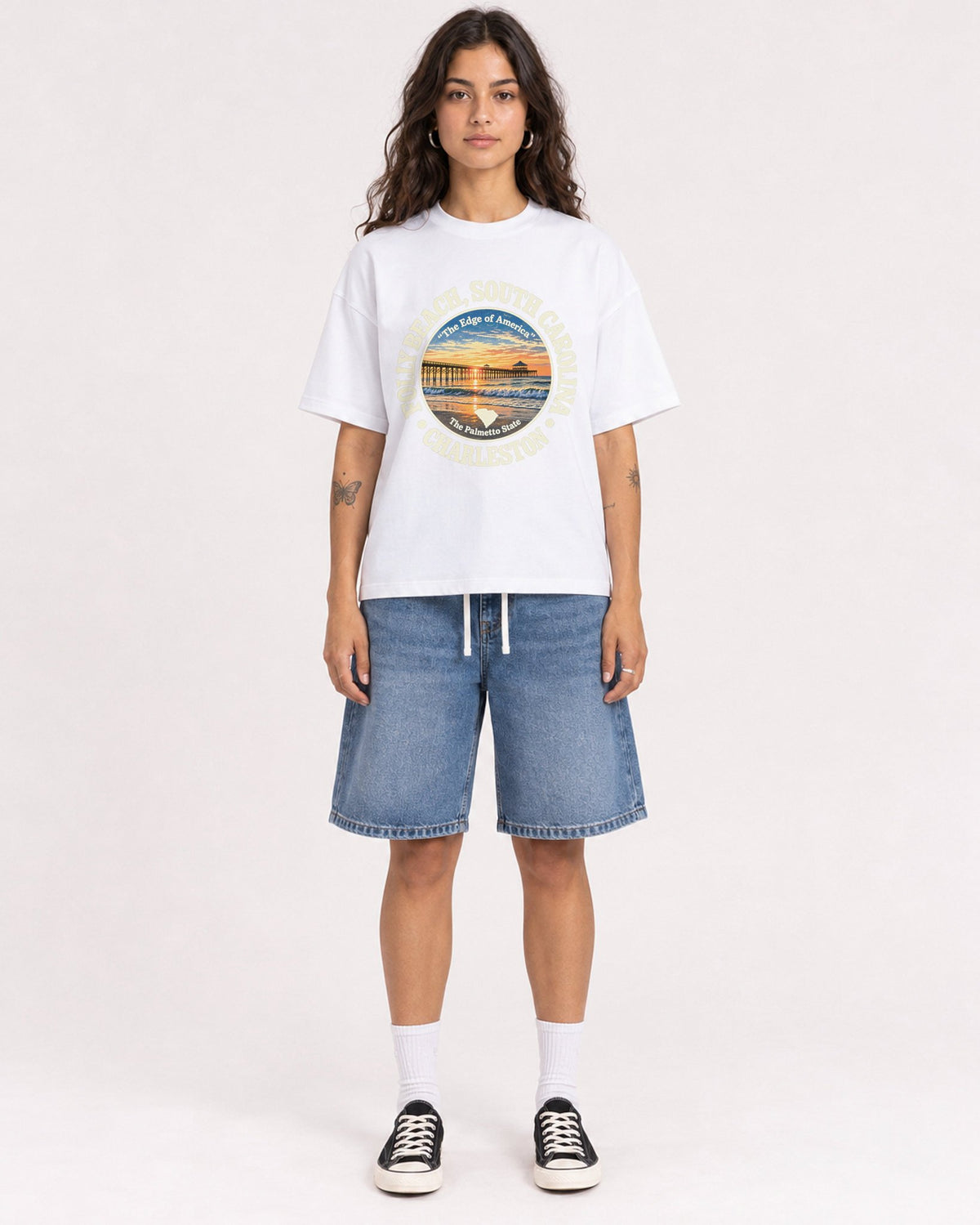 Mockup Boxy Heavyweight Tee White female full-body 06