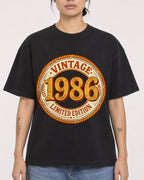 Mockup Boxy Heavyweight Tee Black female close-up 12