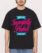 Mockup Boxy Heavyweight Tee Black male close-up 02