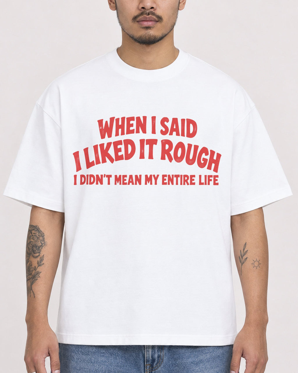 Mockup Boxy Heavyweight Tee White male close-up 12