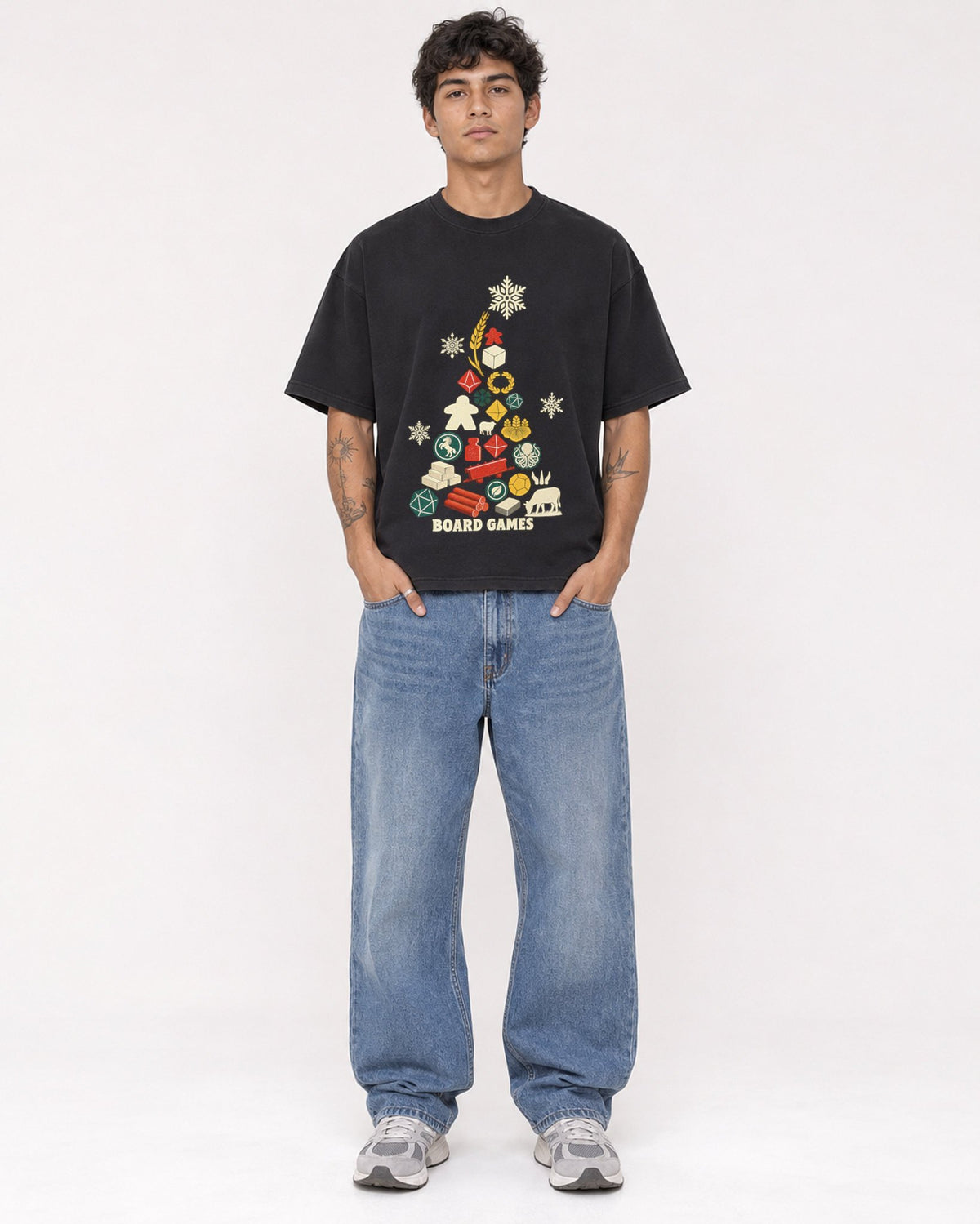 Mockup Boxy Heavyweight Tee Black male full-body 06