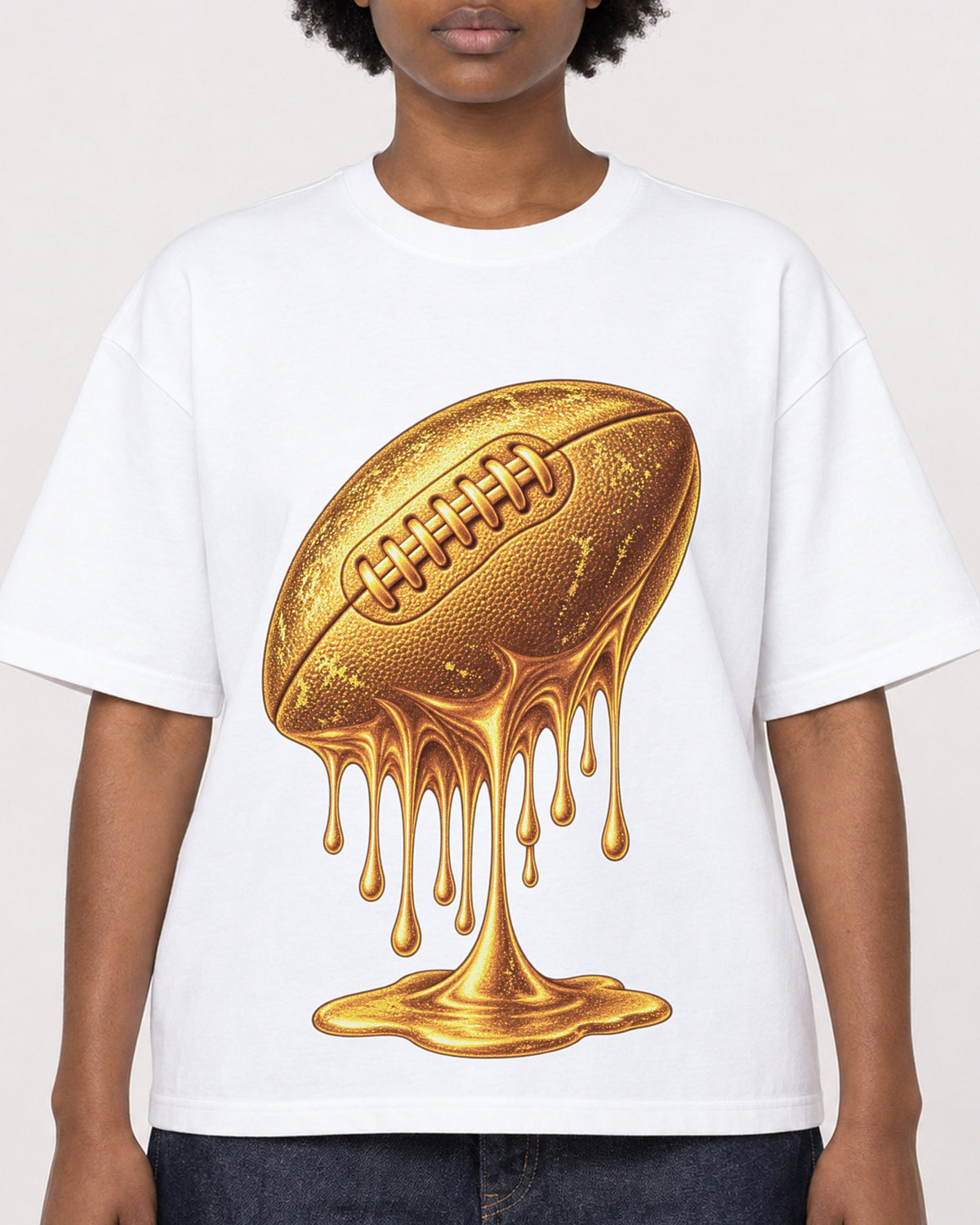 Mockup Boxy Heavyweight Tee White female close-up 14