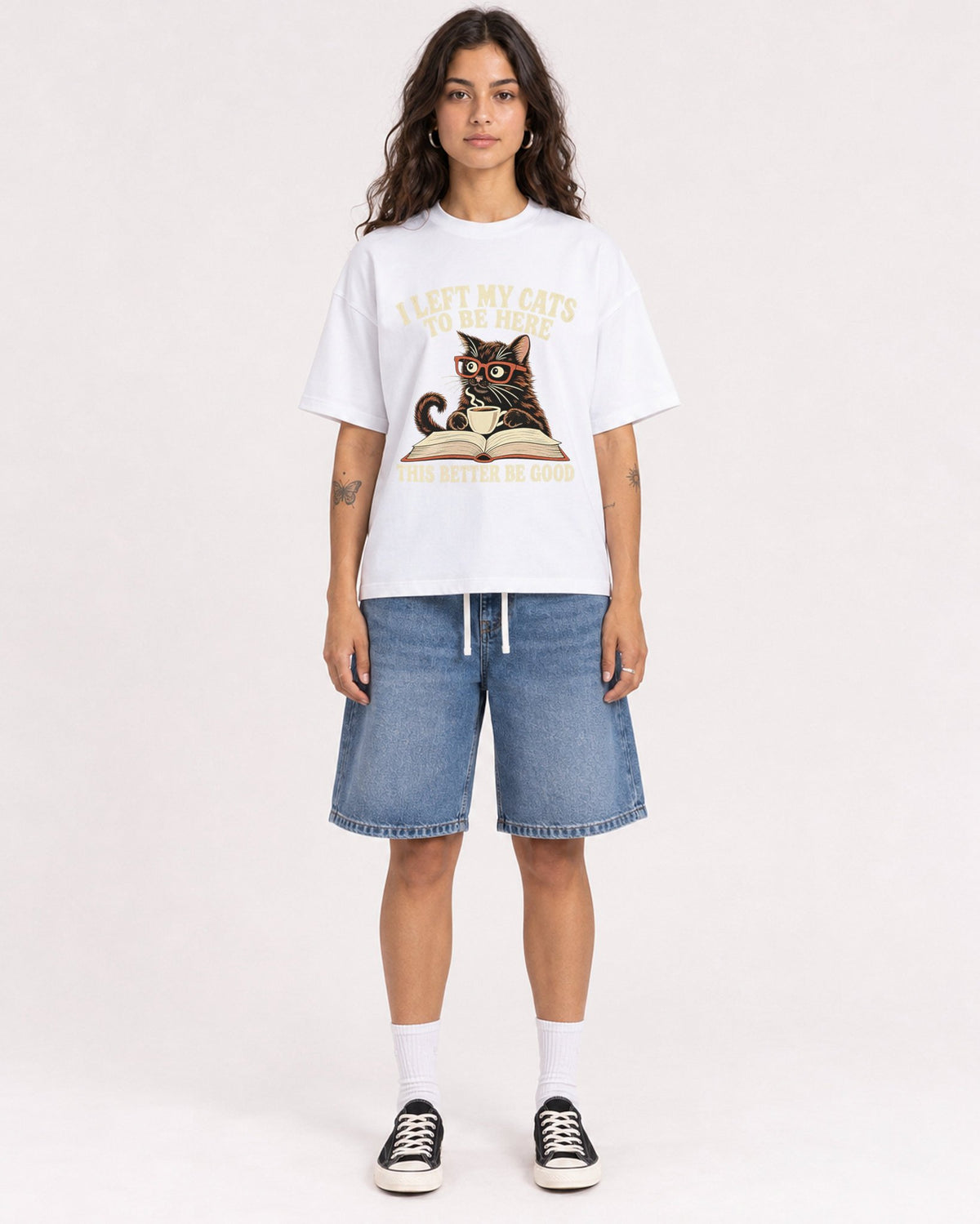 Mockup Boxy Heavyweight Tee White female full-body 06
